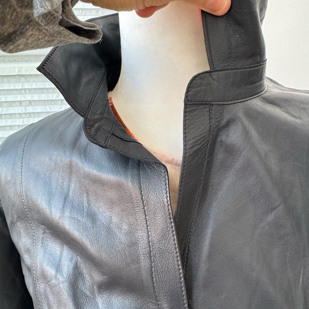 Ecru leather - image 4